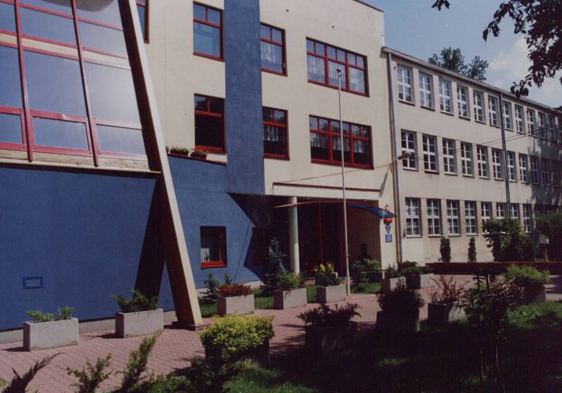 Szkoła Podstawowa Nr 2 im. M. SkłodowskiejCurie